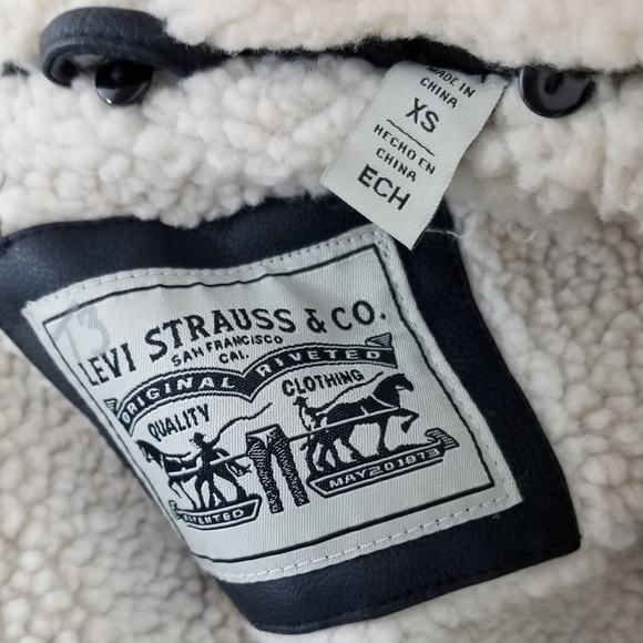 Levi's sherpa leather trucker jacket navy blue size XS (missing cuff snap) - Picture 7 of 8